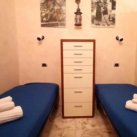 Italianway - Europa 41 Apartman