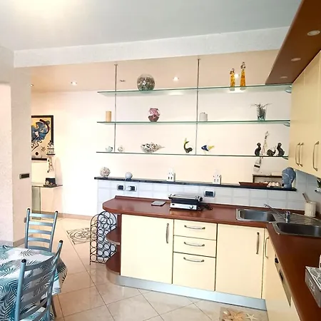 Europa 41 Apartmán Diano Marina